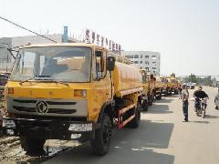 廠家直銷灑水車 江蘇鹽城總代理與湖北程力供貨優(yōu)勢解析